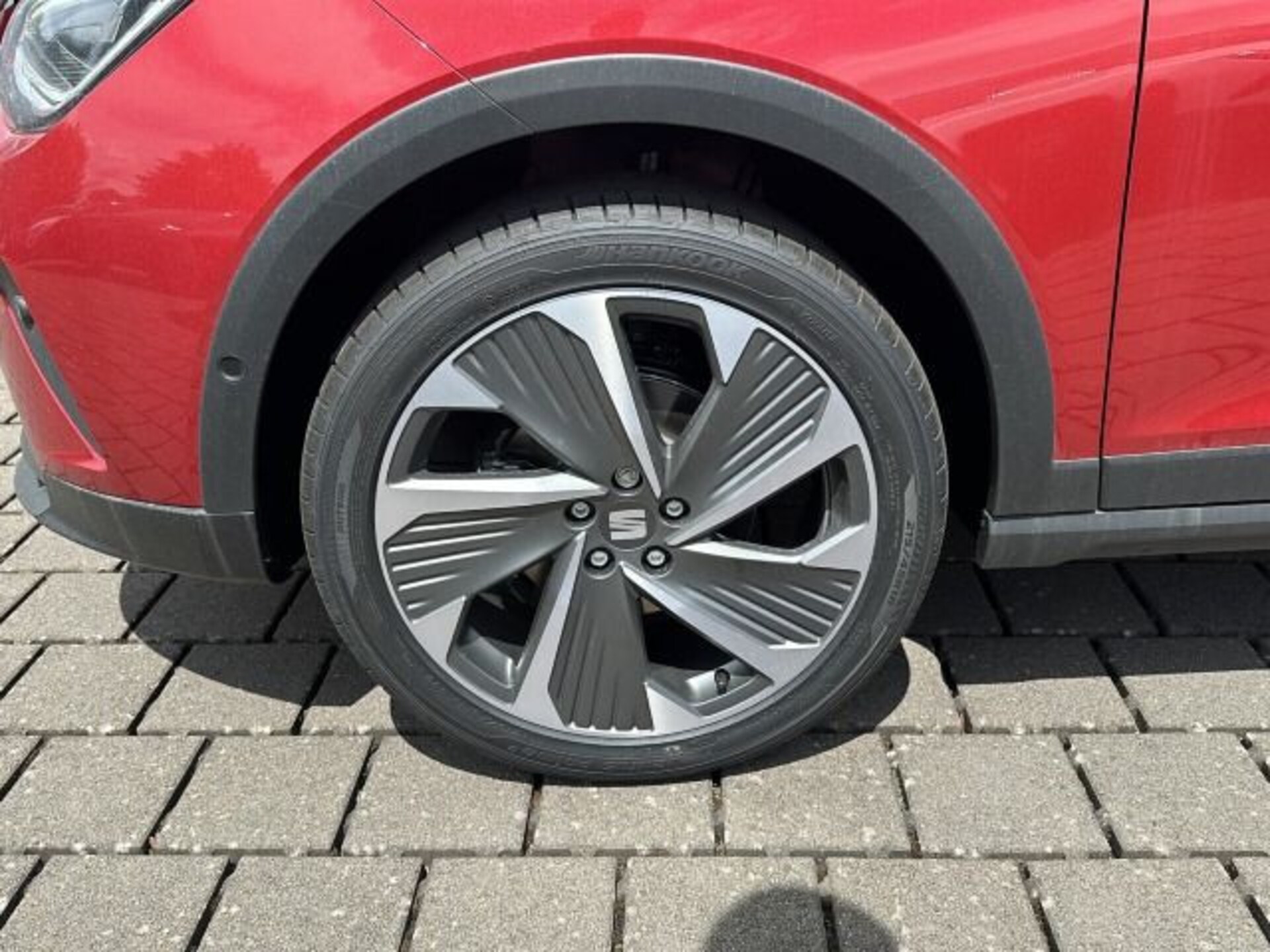 SEAT Arona FR