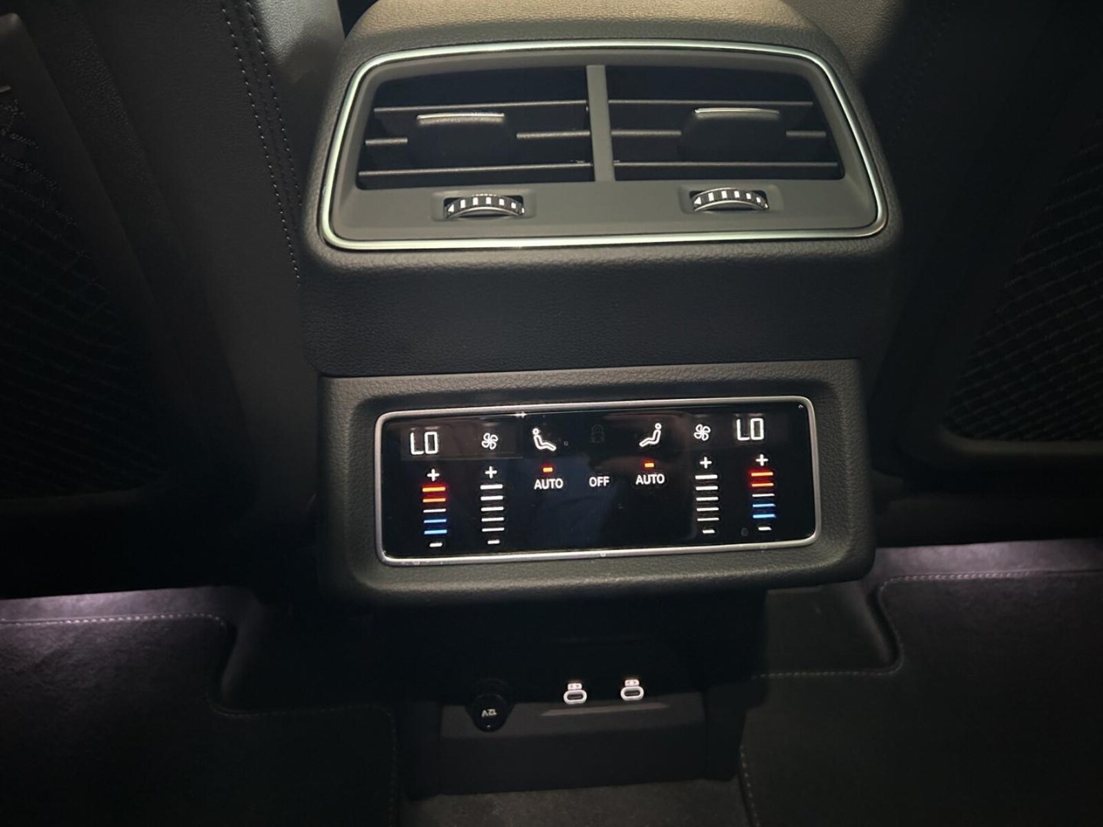 Audi Q8 Sportback e-tron – Bild 19