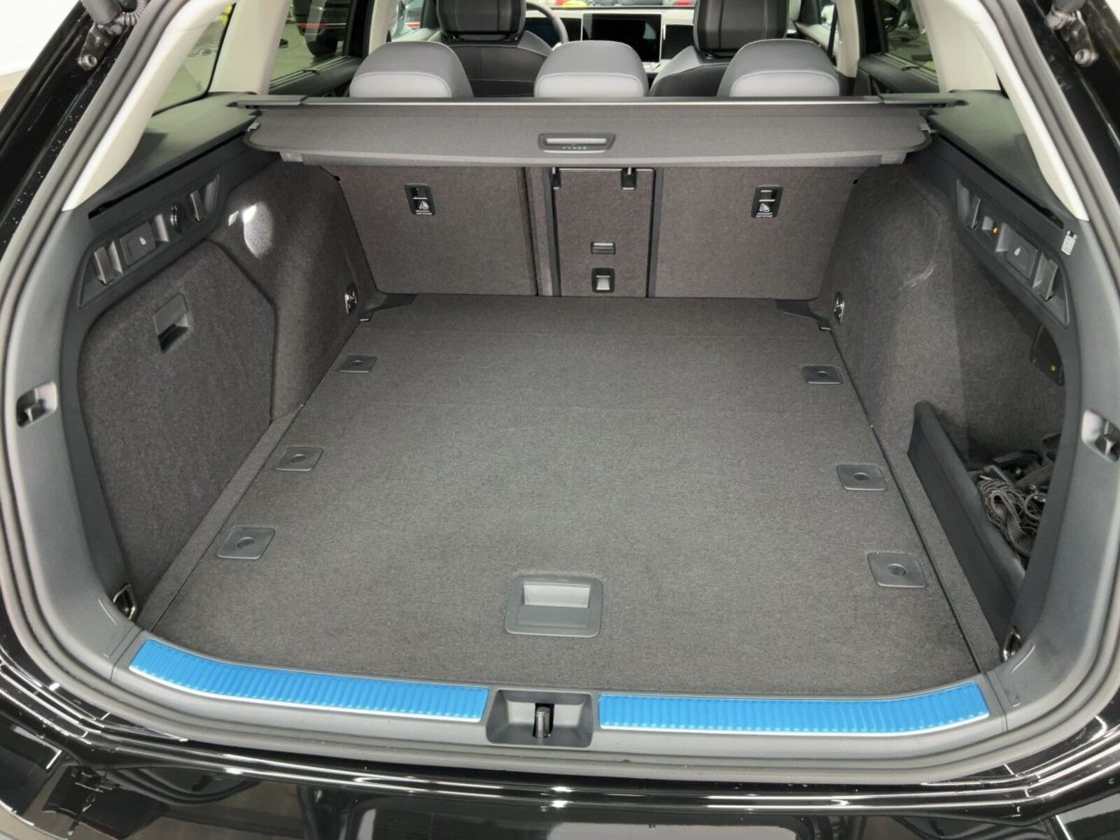 Volkswagen Passat – Bild 6