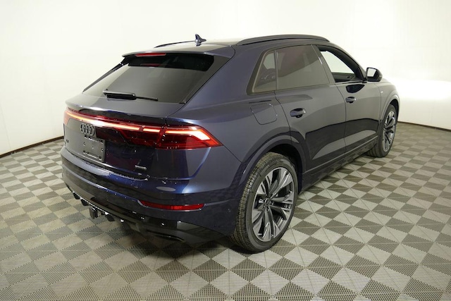 2027 Audi Q8