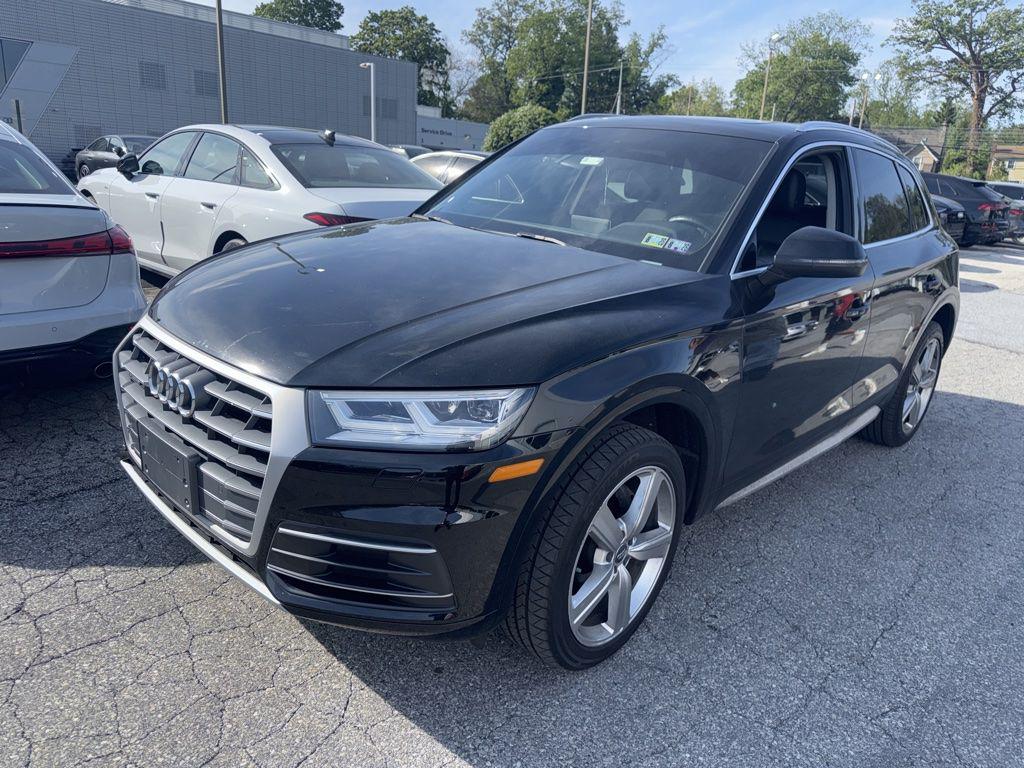 2018 Audi Q5 2.0T quattro S tronic Premium Plus's photo