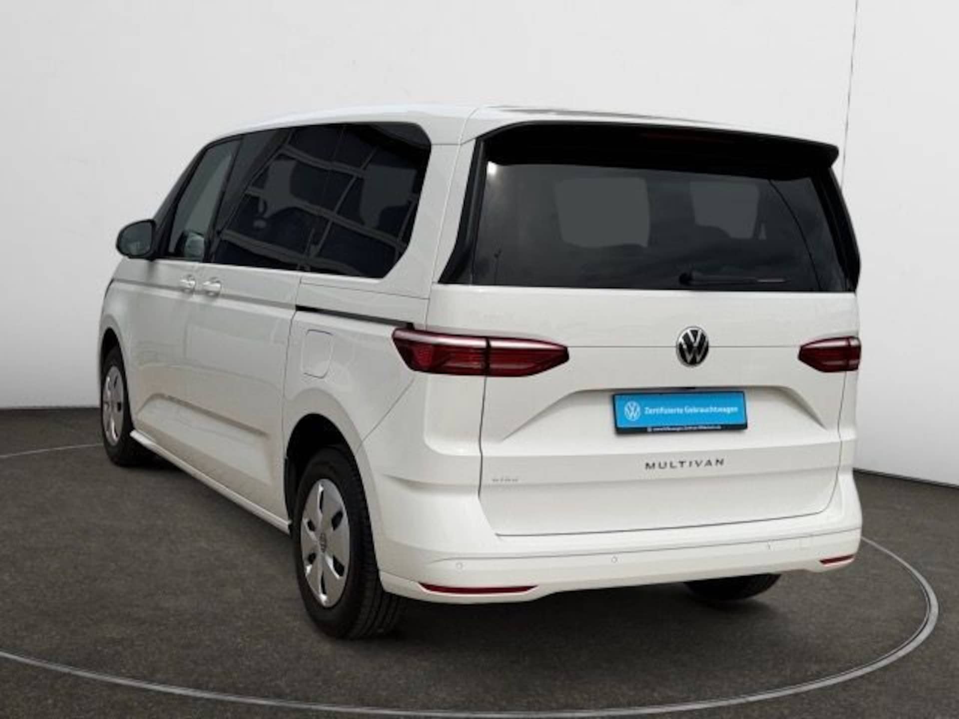 Volkswagen Multivan Basis-Modell