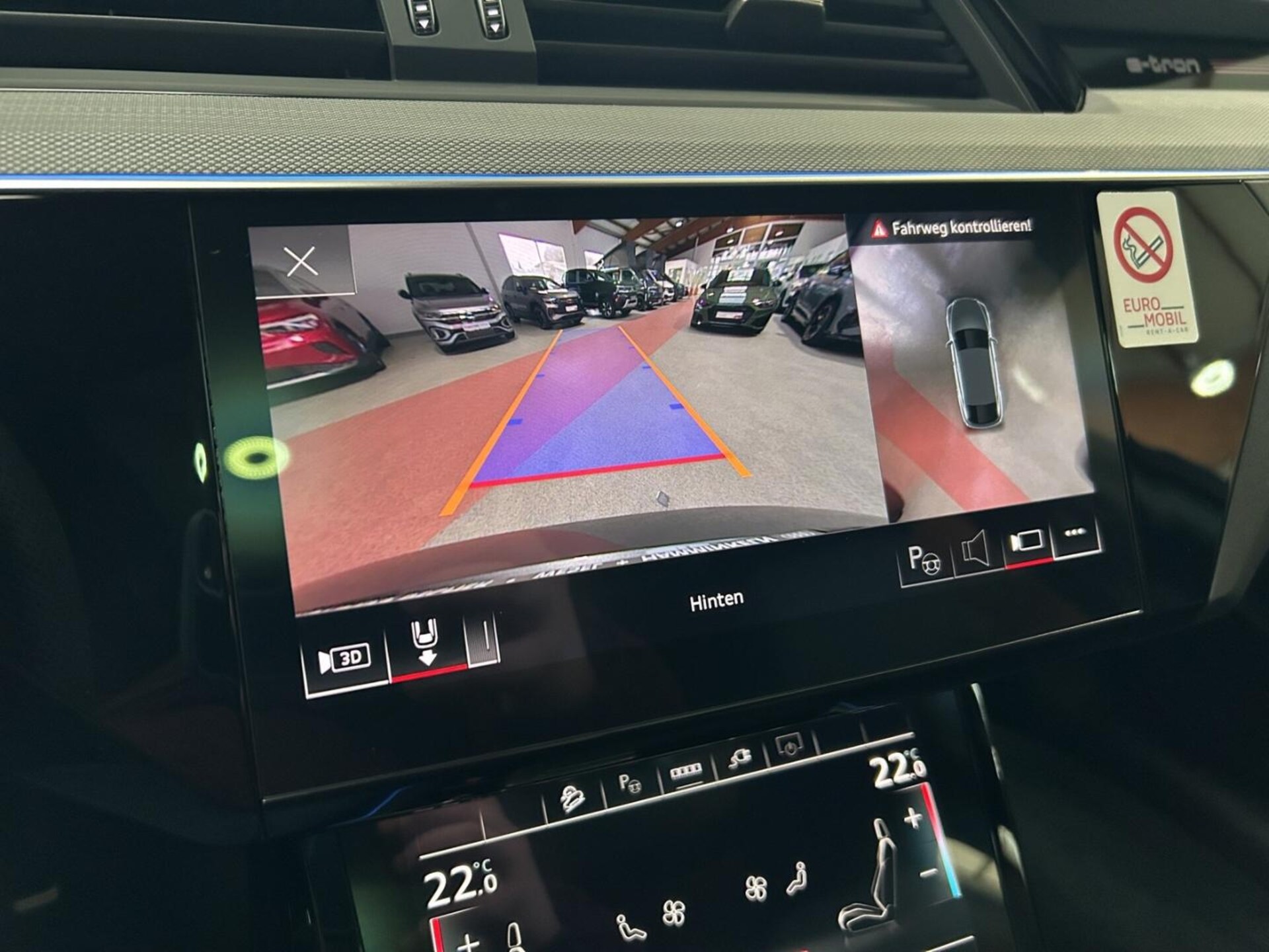 Audi Q8 Sportback e-tron S line