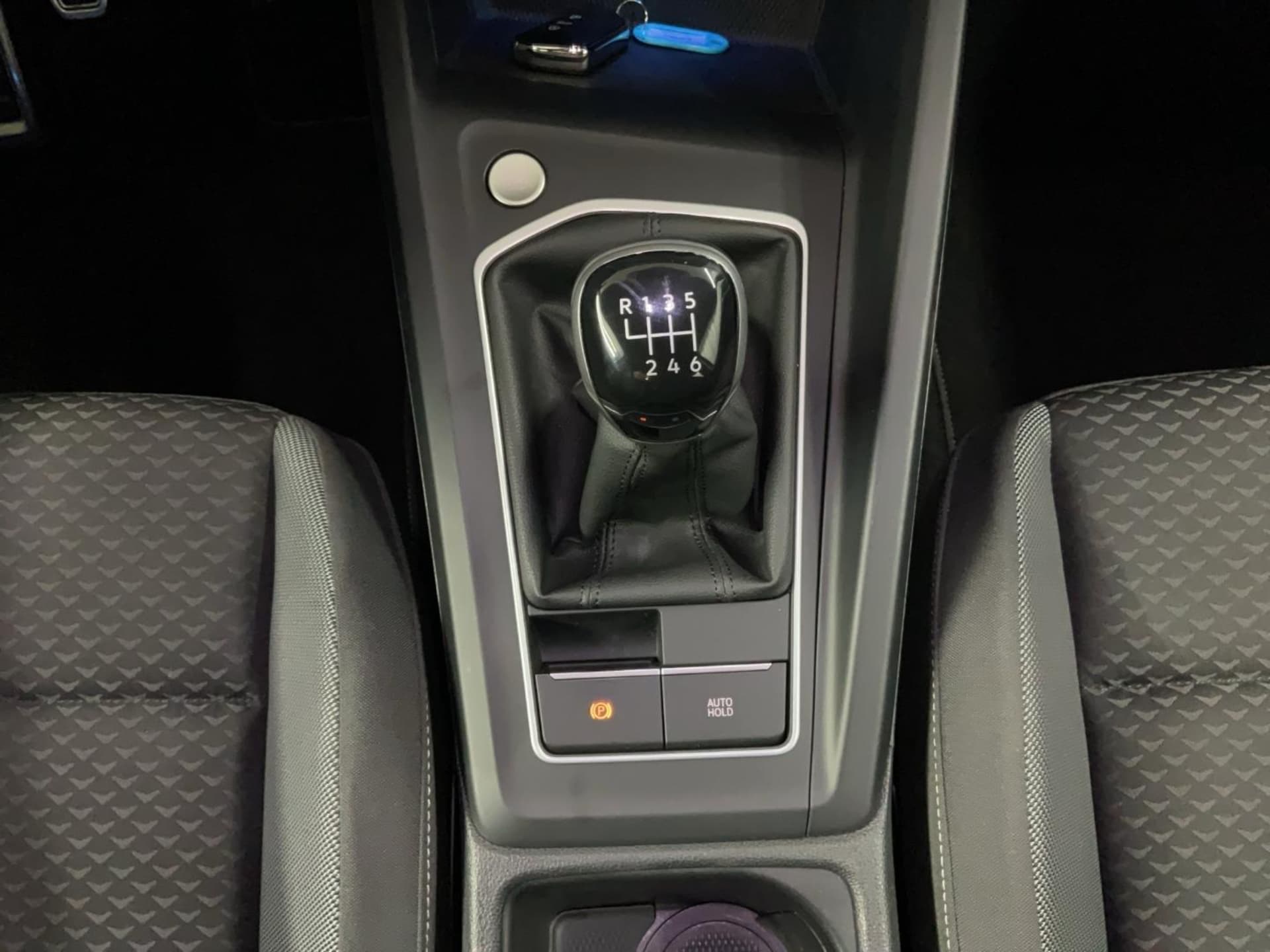 Volkswagen Golf Active