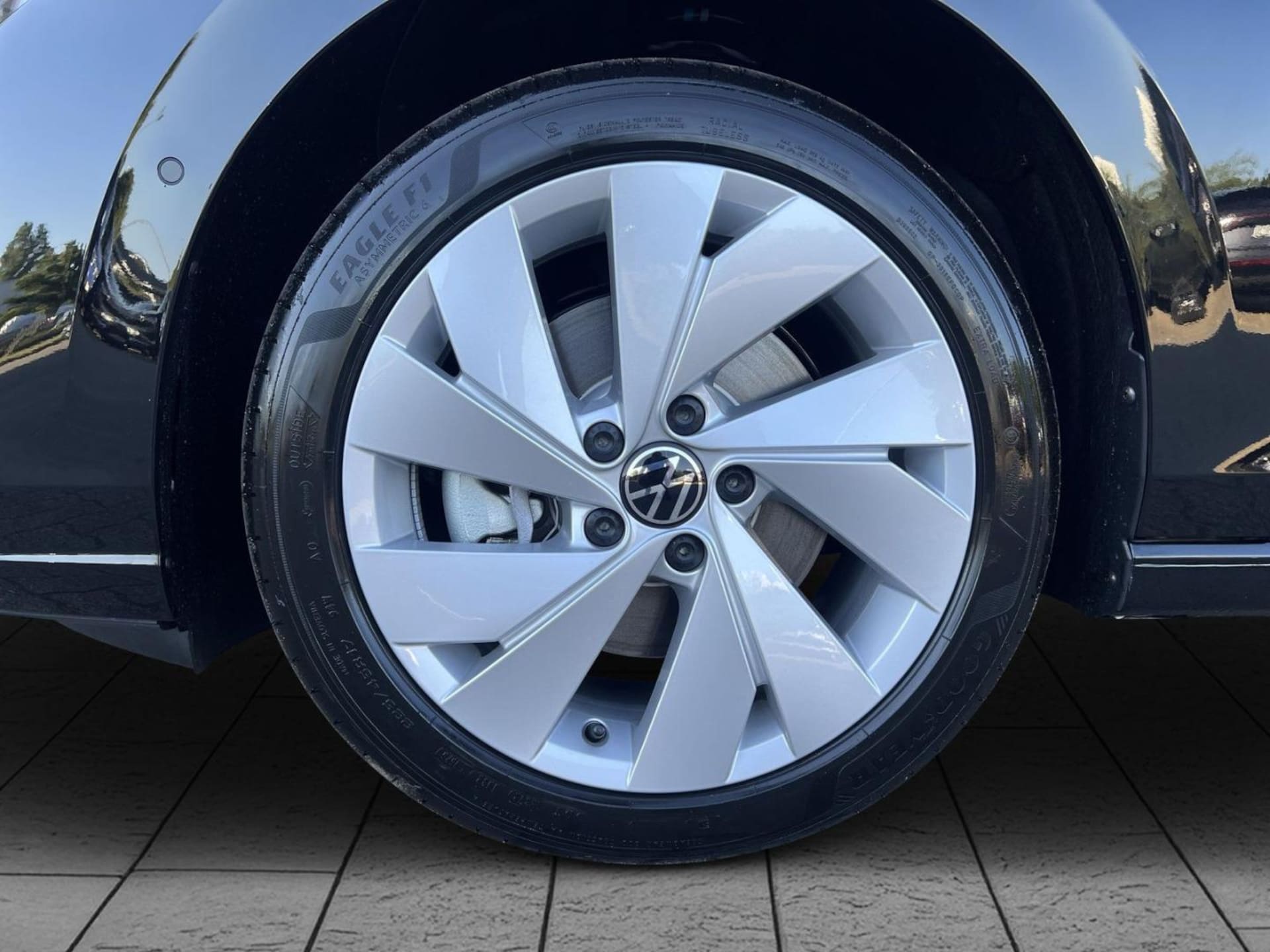 Volkswagen Golf Variant Life