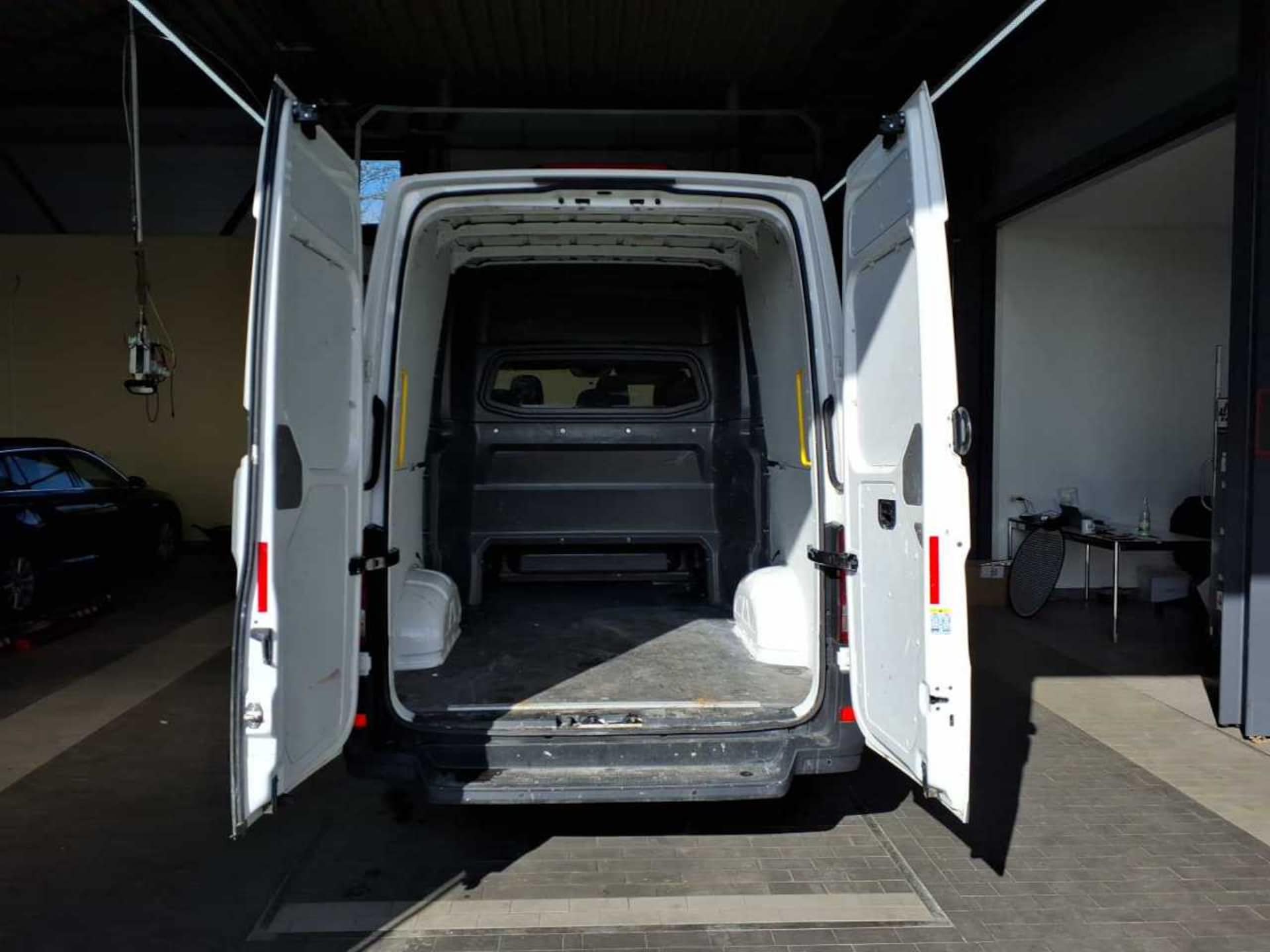 Volkswagen Crafter Kasten mittlerer Radstand