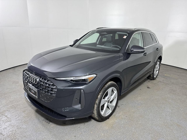 2025 Audi New Q5 Premium Plus - Photo 25