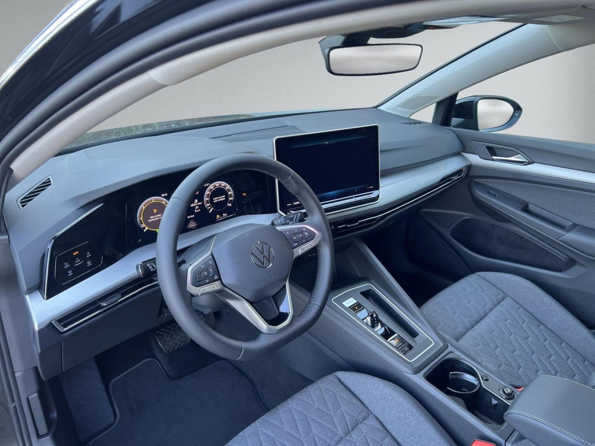 Volkswagen Golf Variant Life