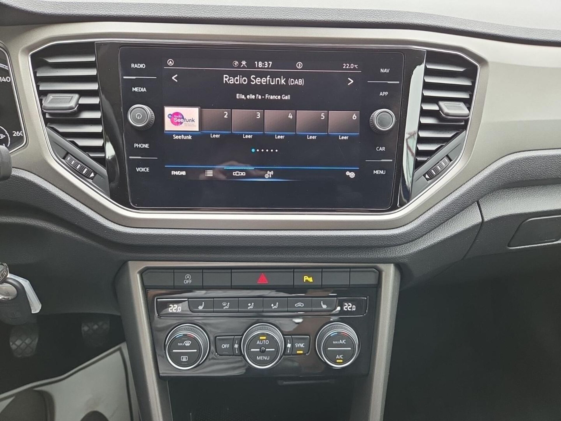 Volkswagen T-Roc Style