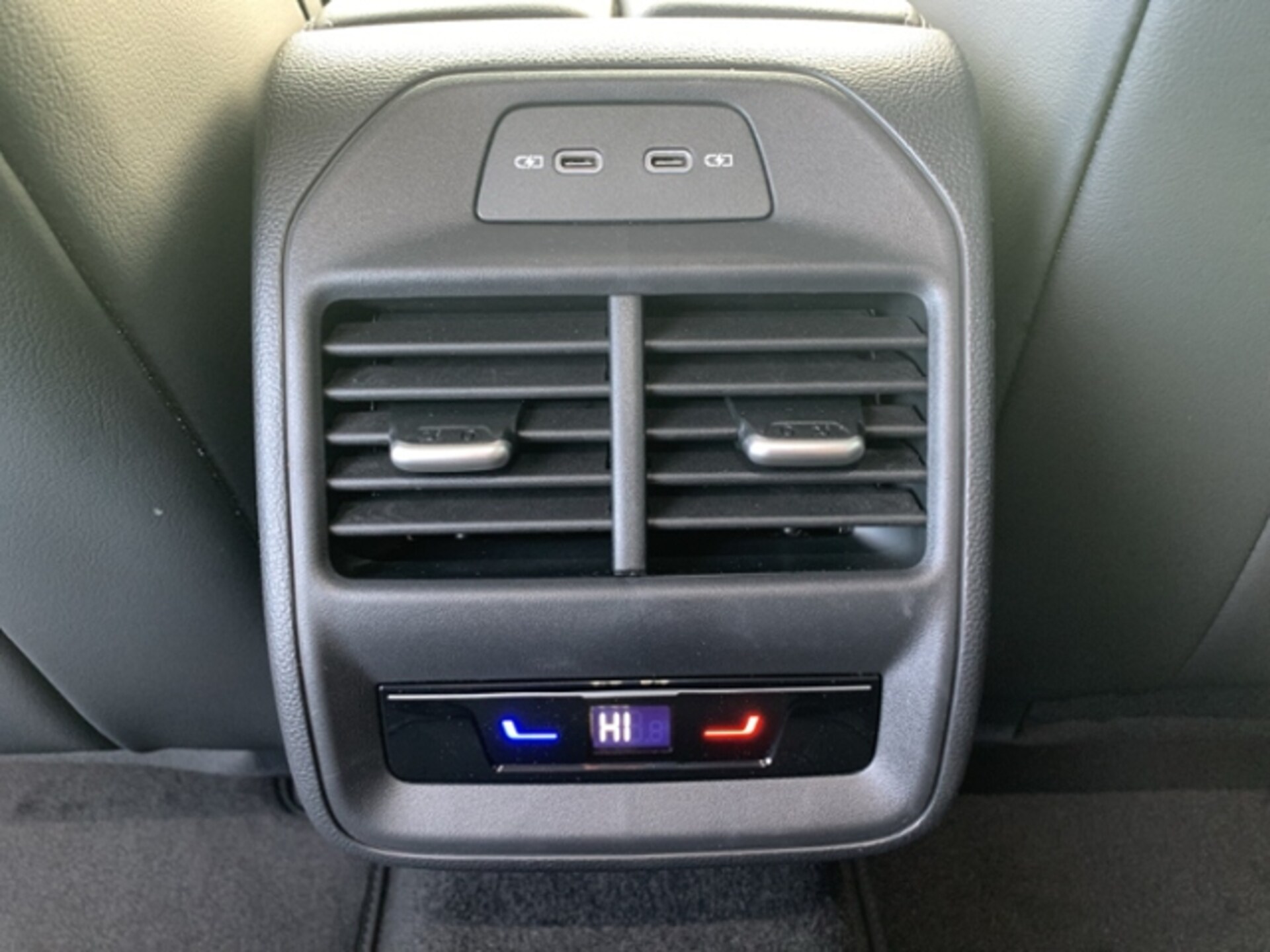 Volkswagen Passat Elegance