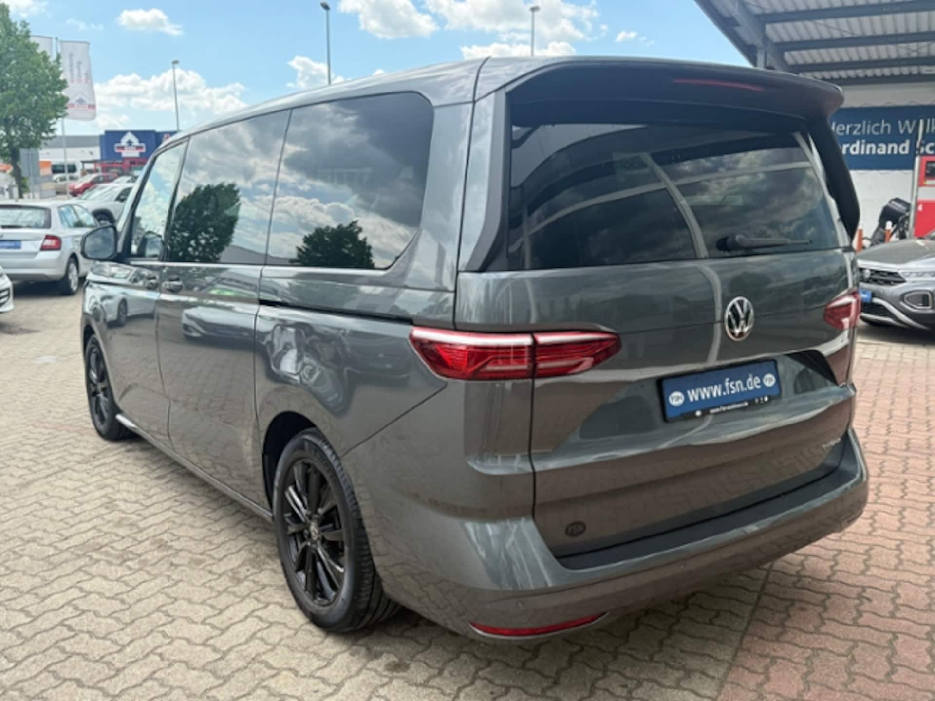 Volkswagen Multivan Langversion Life