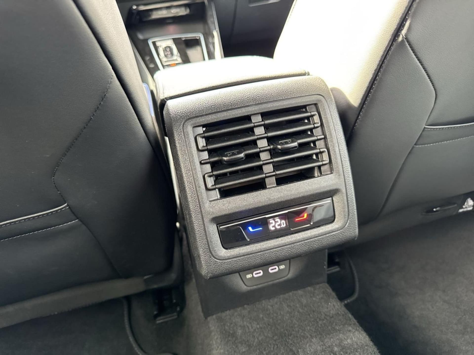 Volkswagen Golf Variant R-Line