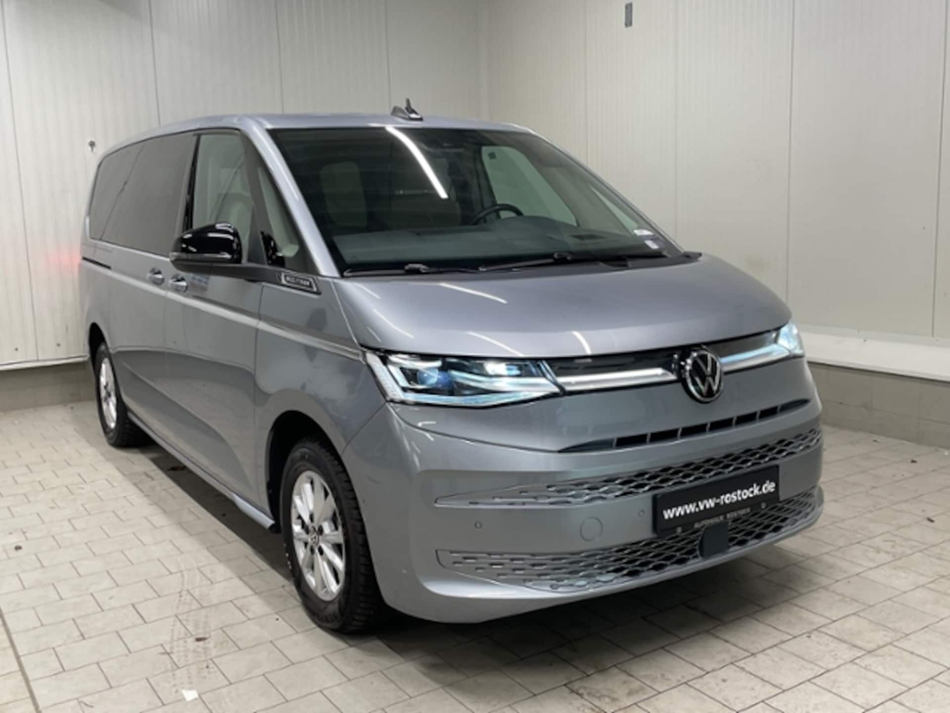 Volkswagen Multivan Langversion Style