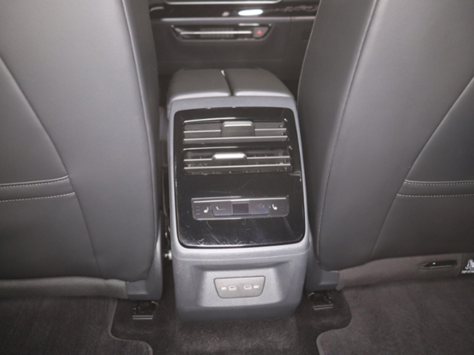 Volkswagen ID.7 Tourer – Bild 14