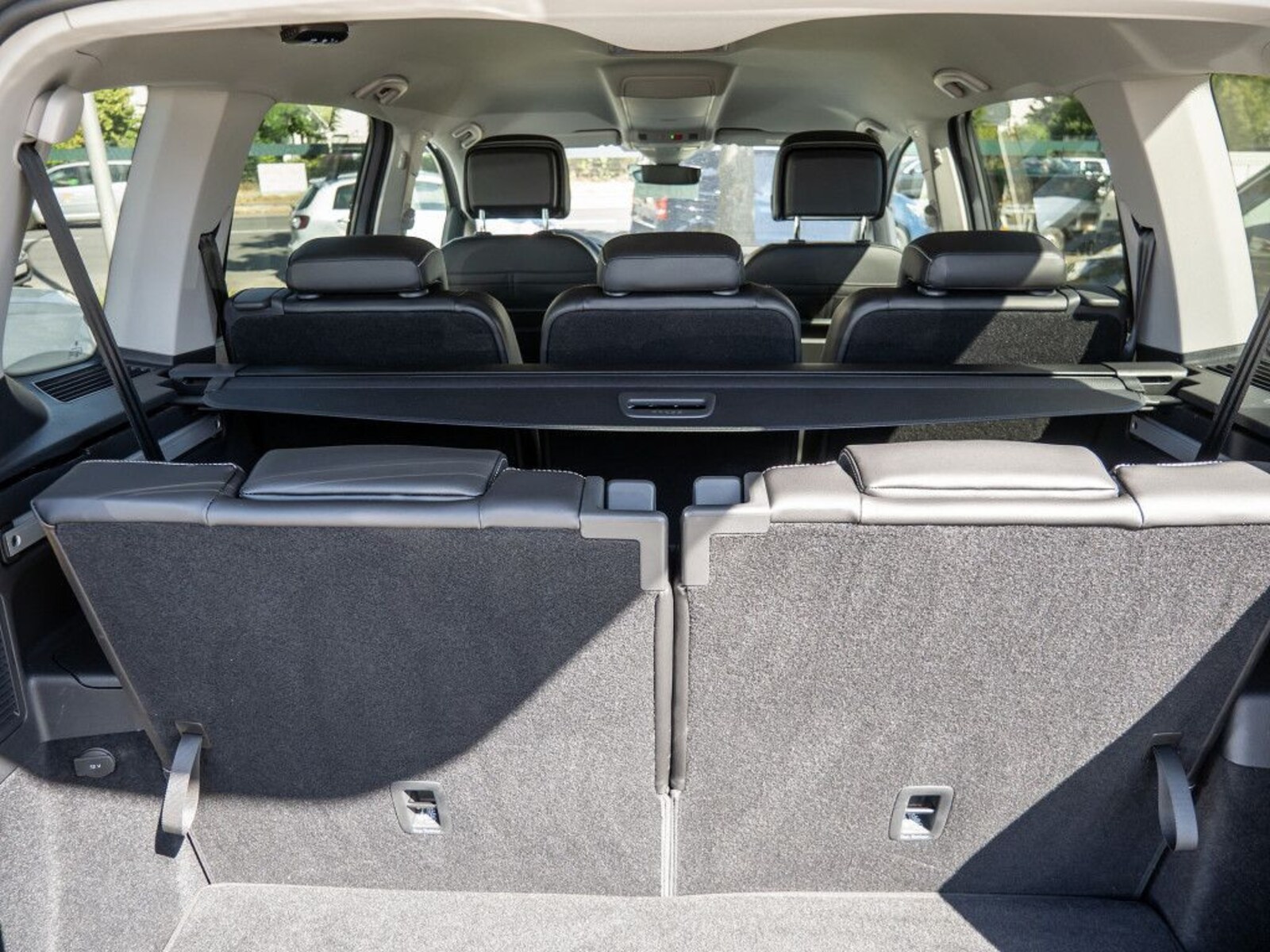 Volkswagen Touran – Bild 22