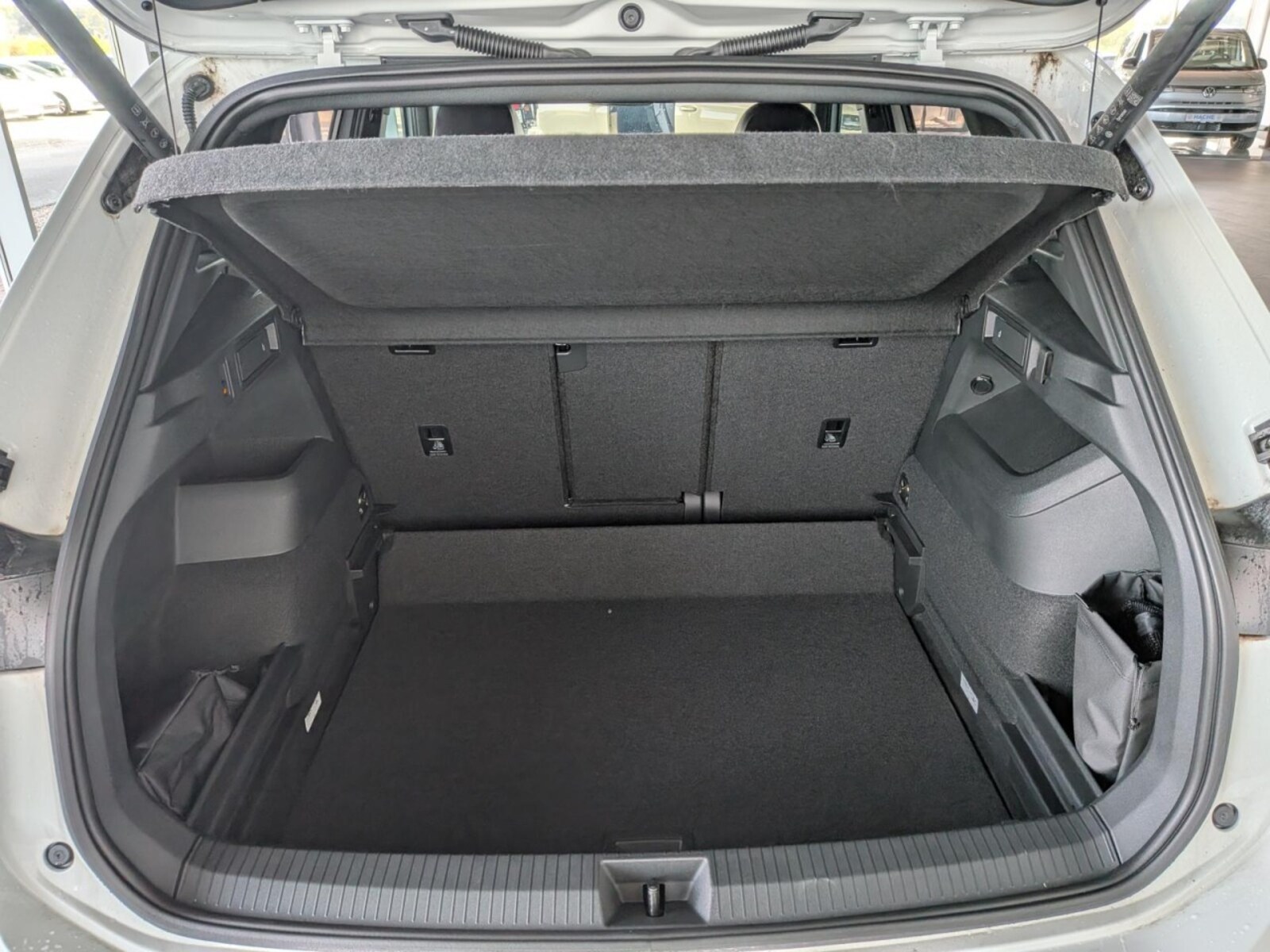 Volkswagen Tiguan – Bild 6