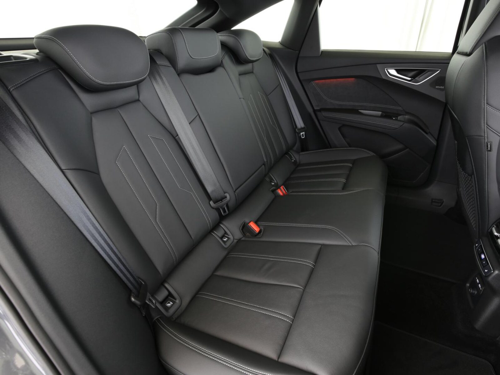 Audi Q4 Sportback e-tron – Bild 15
