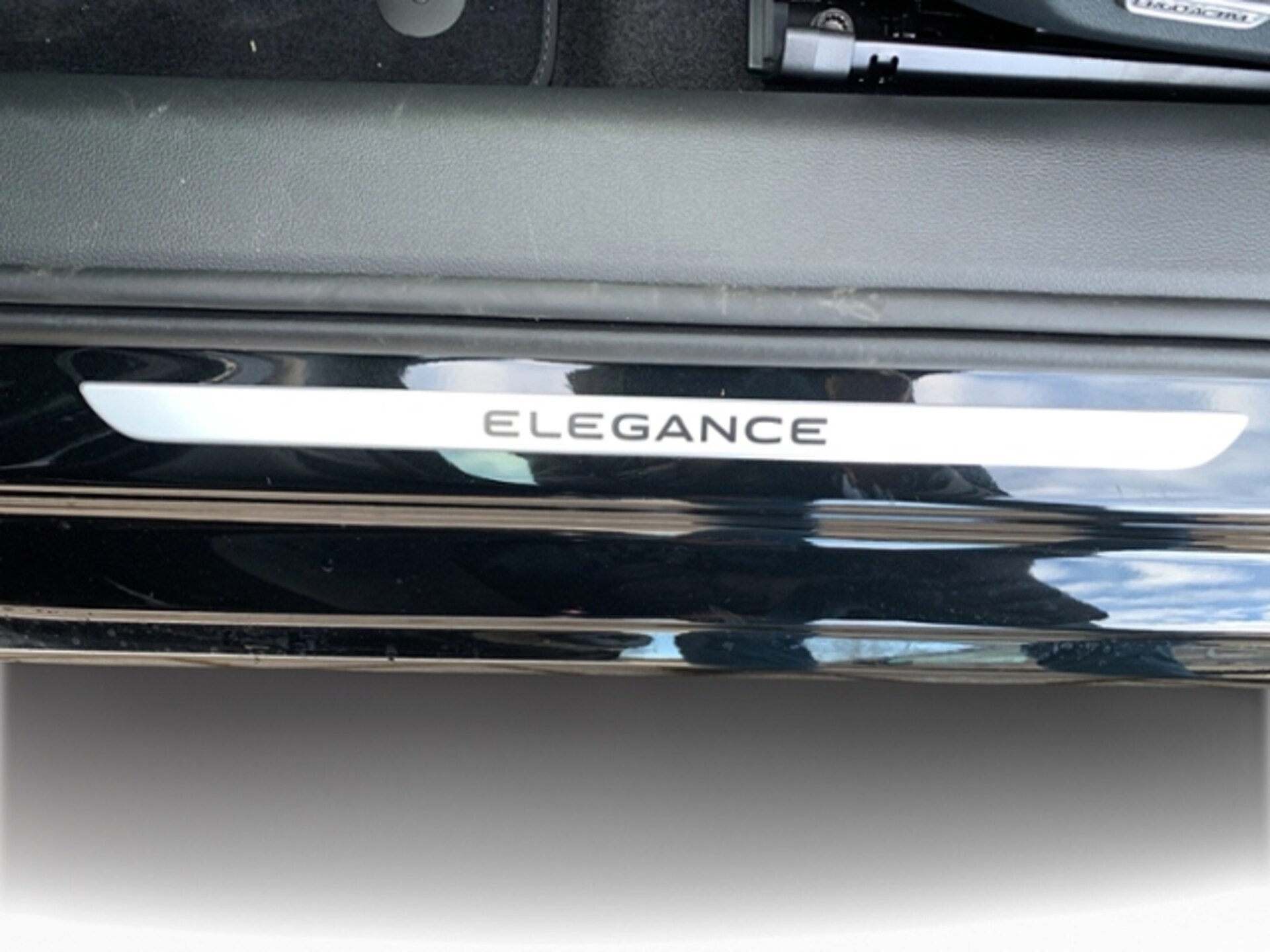 Volkswagen Passat Elegance