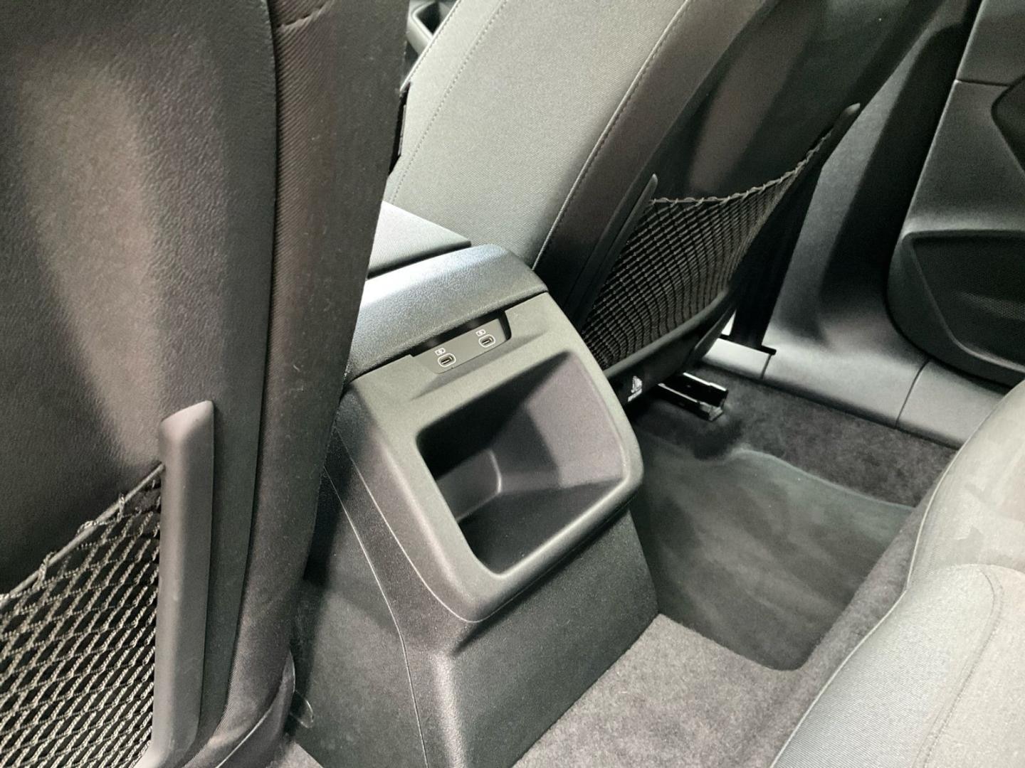 Bild über Audi A5 Limousine TDI quattro 150 kW S tronic - für weitere Informationen kontaktieren Sie den Audi Partner