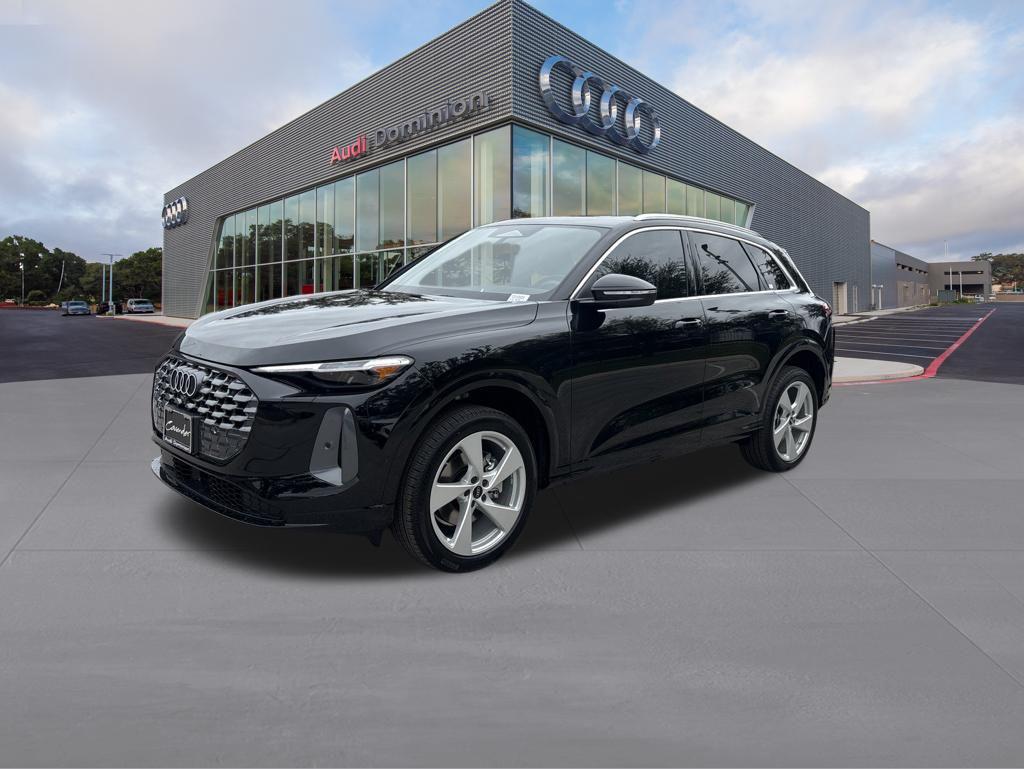 2026 Audi Q5 Premium Plus quattro's photo