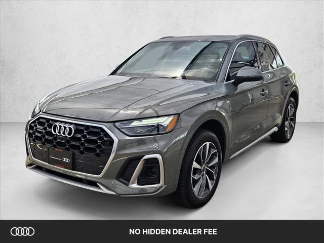 2023 Audi Q5 45 Premium Plus's photo