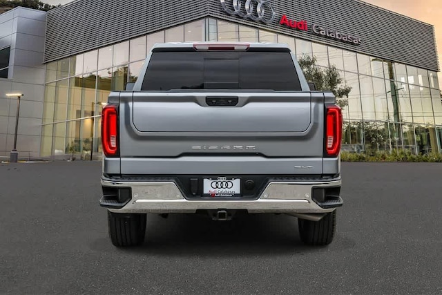 2024 GMC Sierra