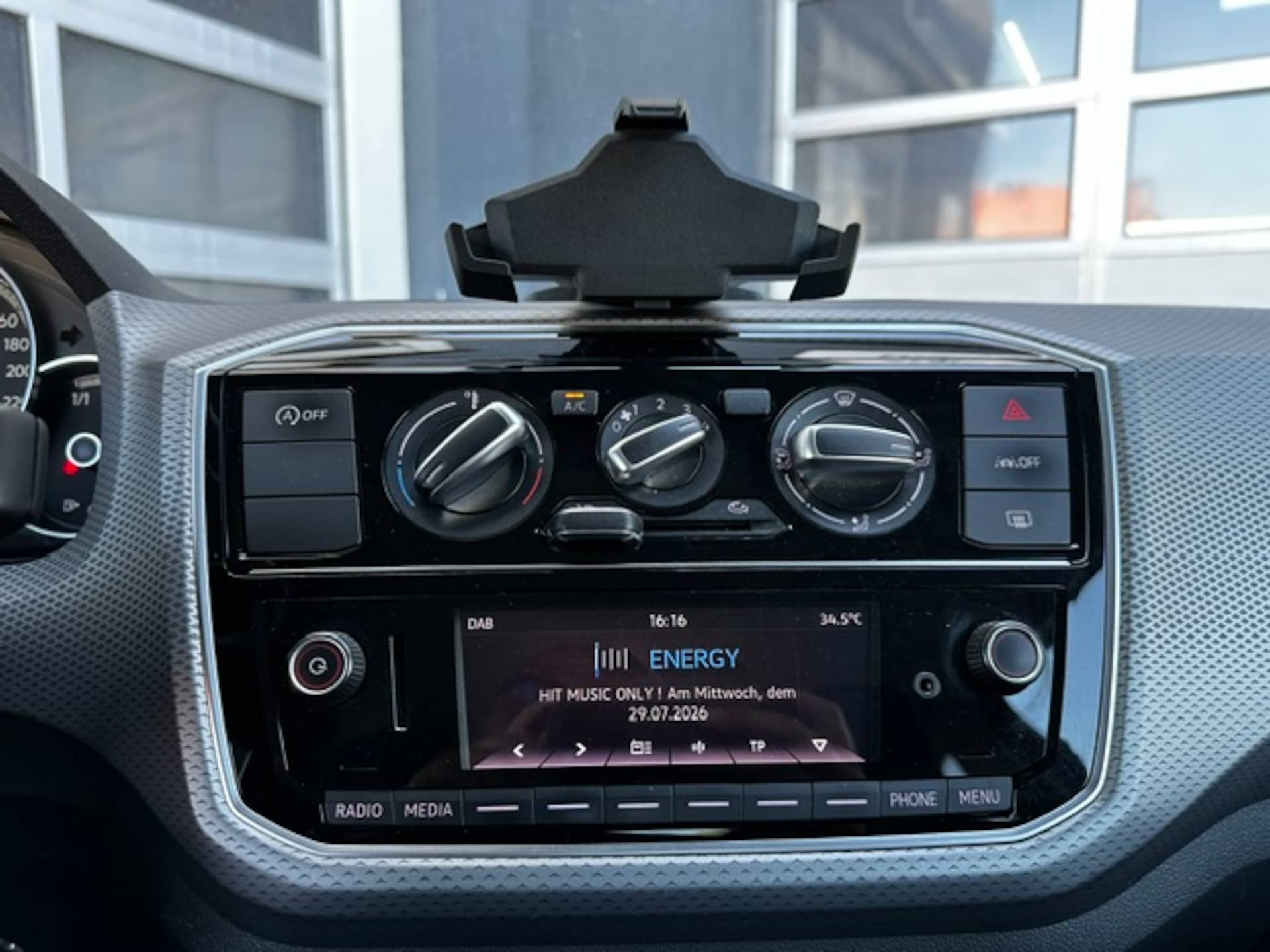Volkswagen up! ACTIVE