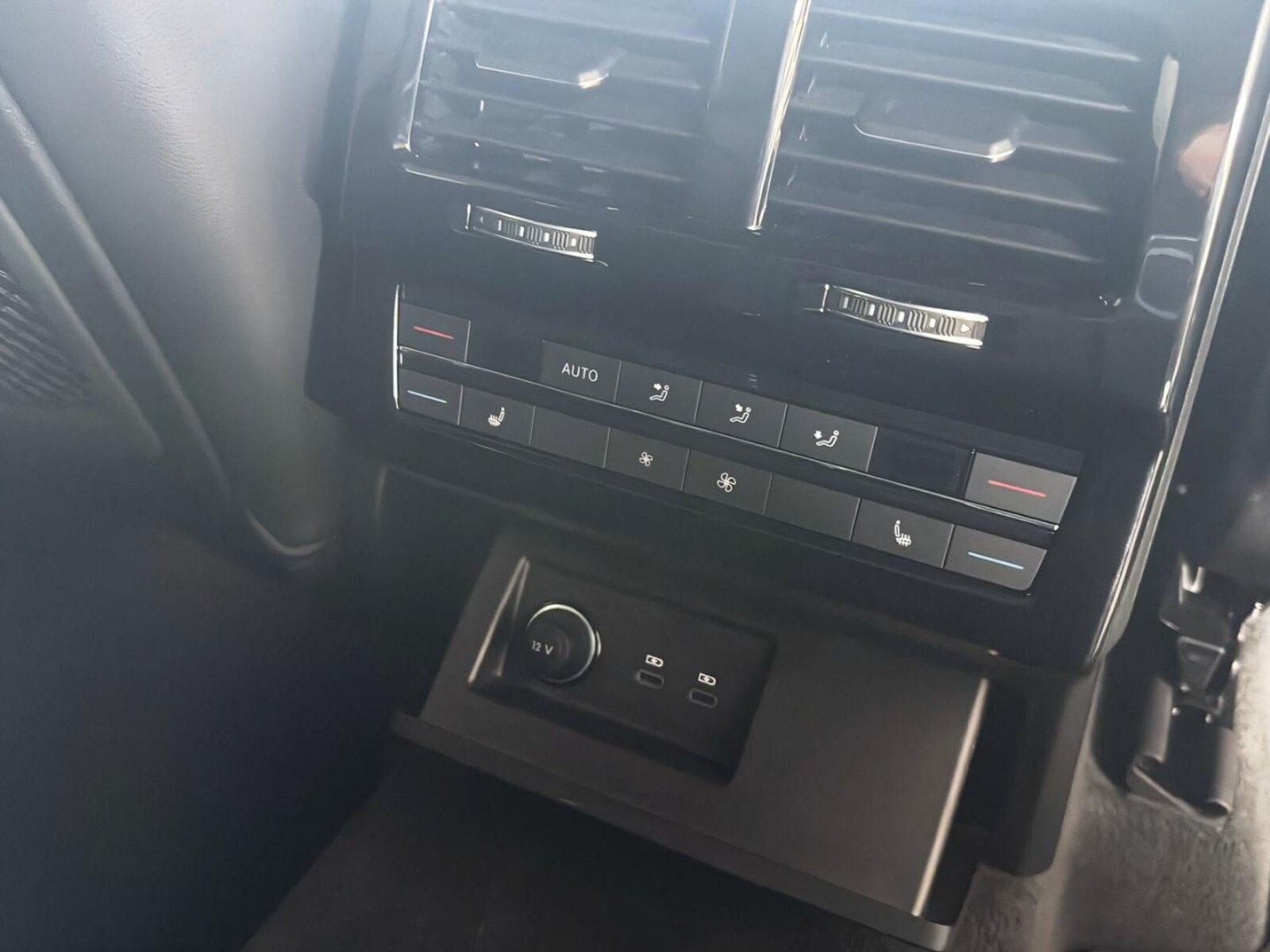 Volkswagen Touareg – Bild 21