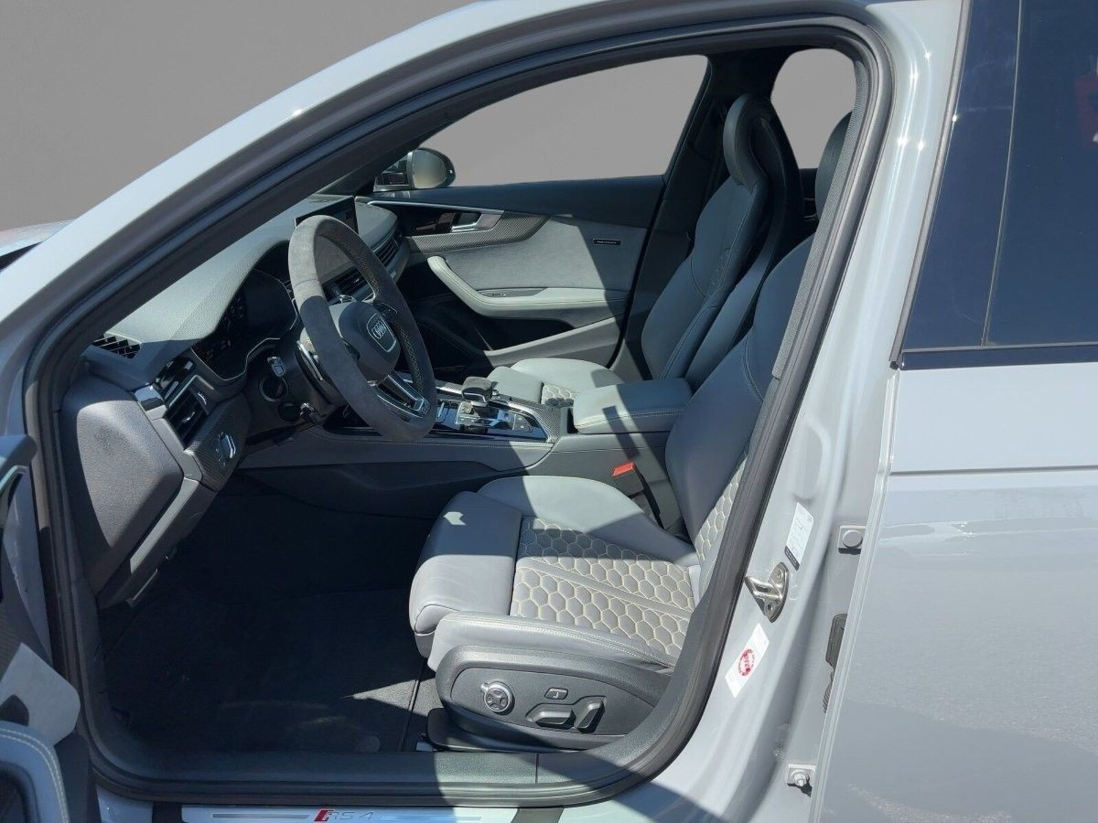 Audi RS 4 Avant – Bild 8