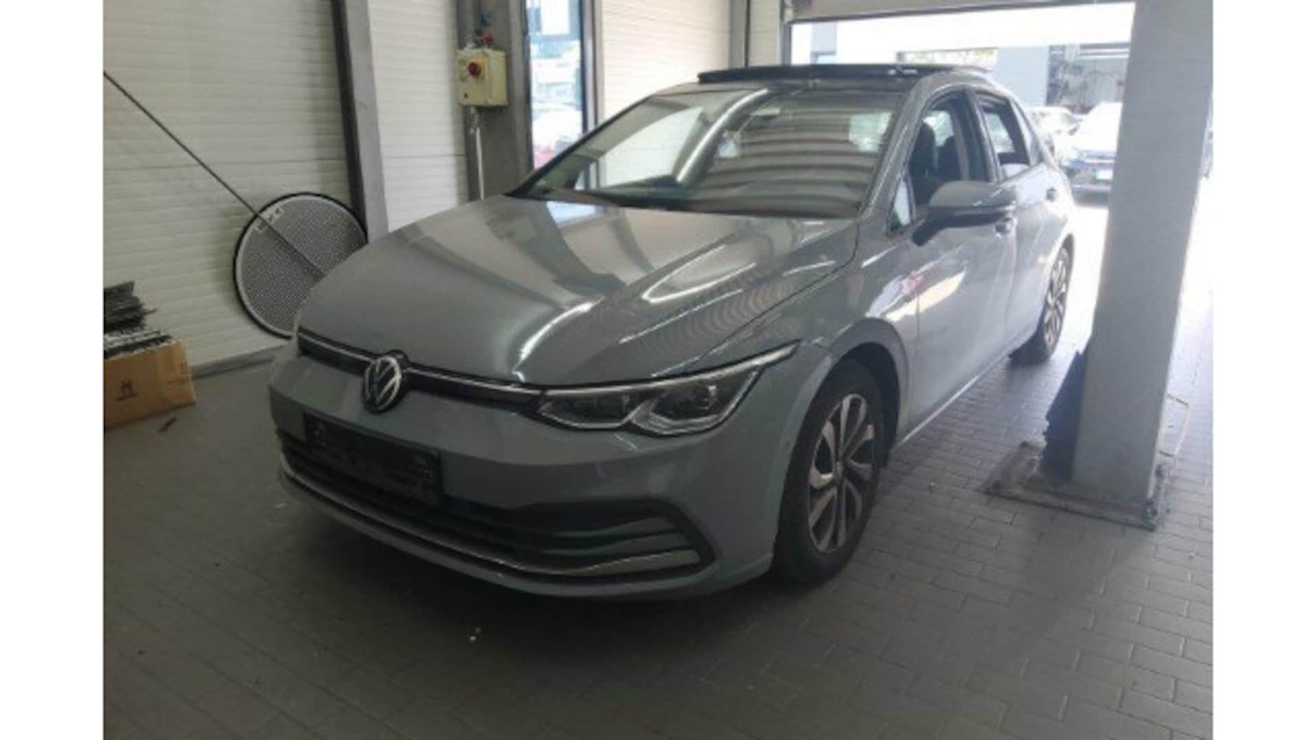 Volkswagen Golf Active