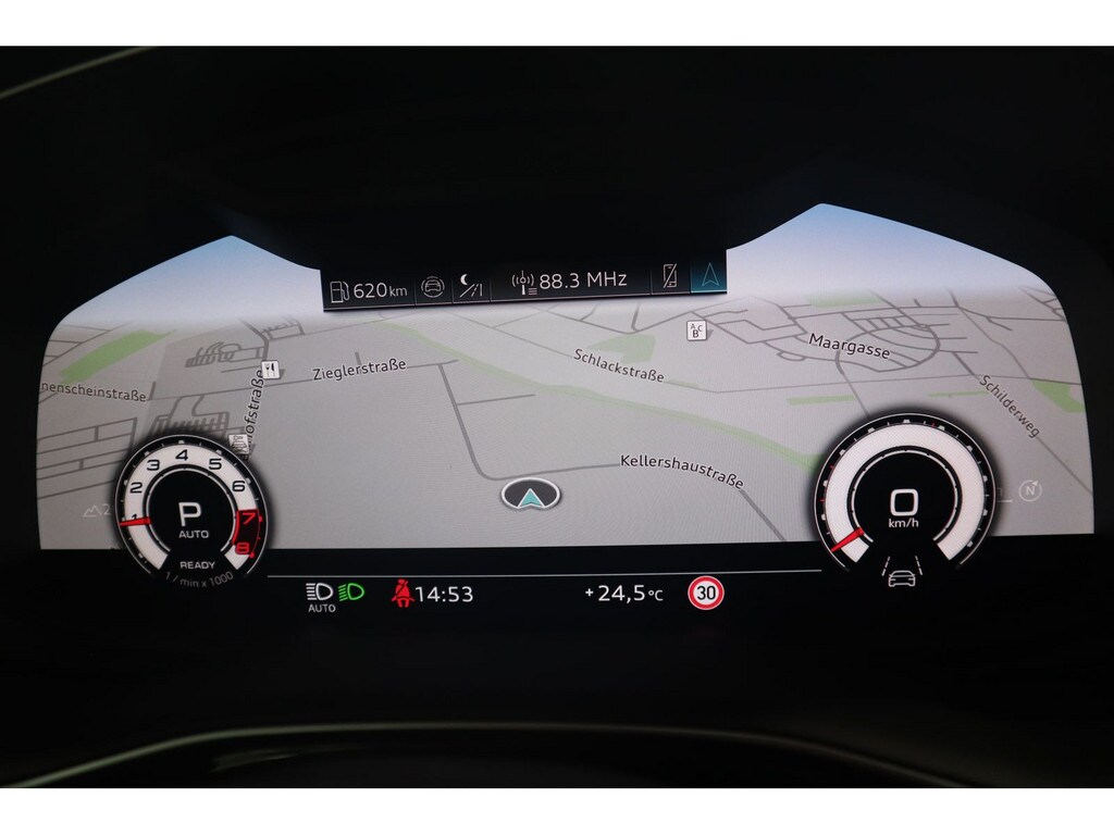 Audi RS Q8 SUV performance