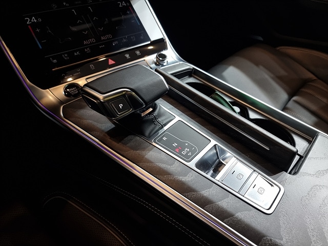 Audi A7 55 TFSI quattro Premium 250 340 kW hp S tronic 10