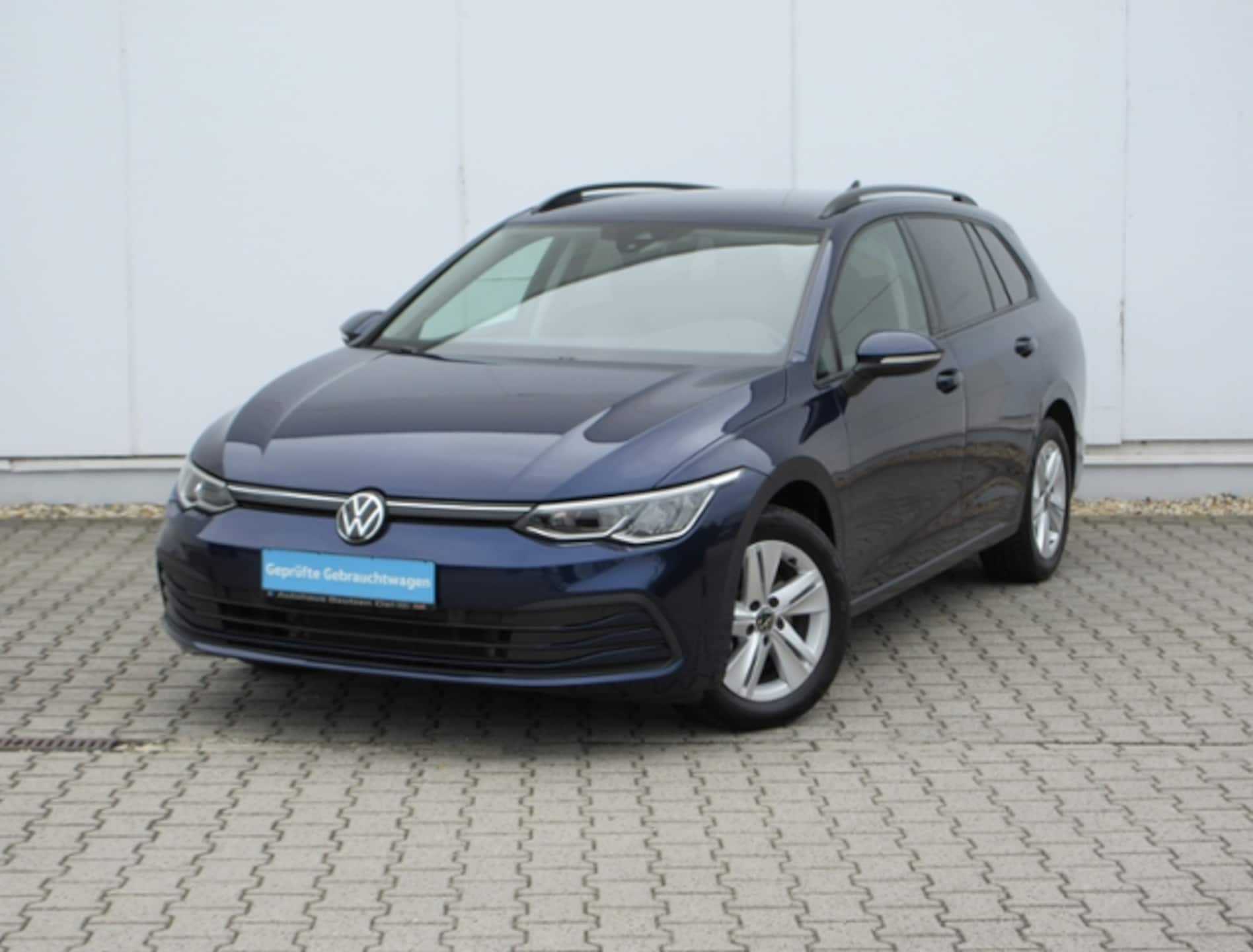 Volkswagen Golf Variant Life