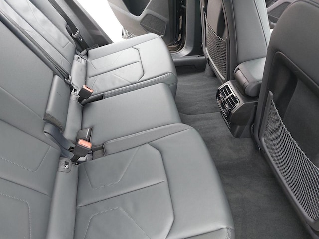 2025 Audi Q3 S Line Premium - Photo 11