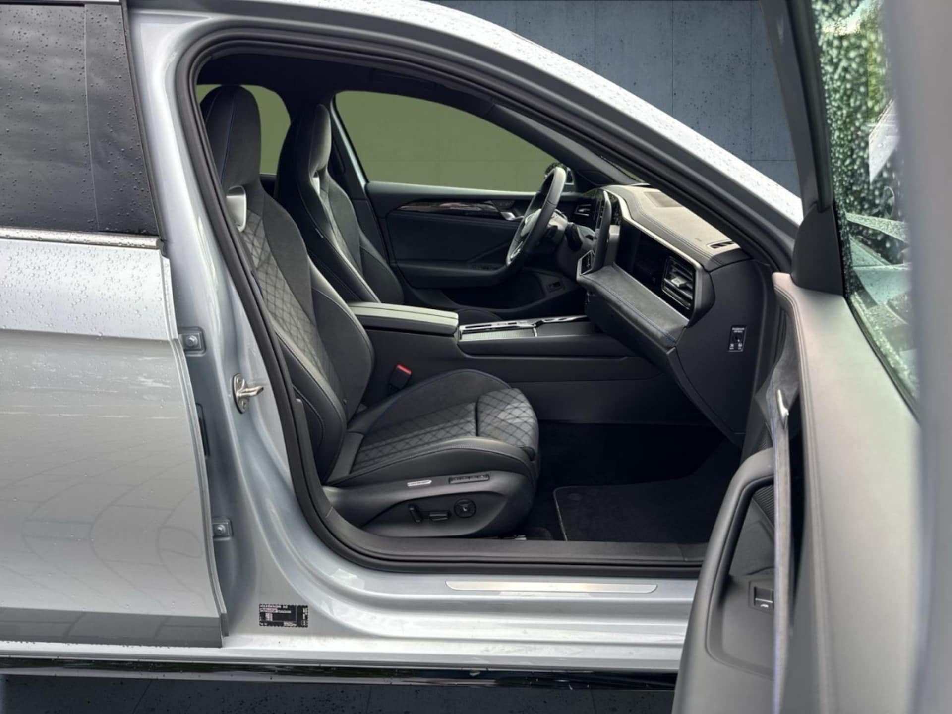 Volkswagen Passat R-Line