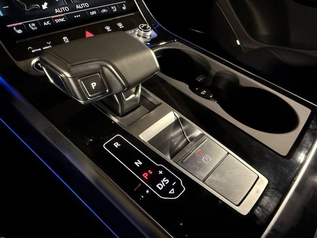 2026 Audi Q8 Premium Plus - Photo 17
