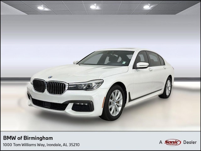 2019 BMW 740i