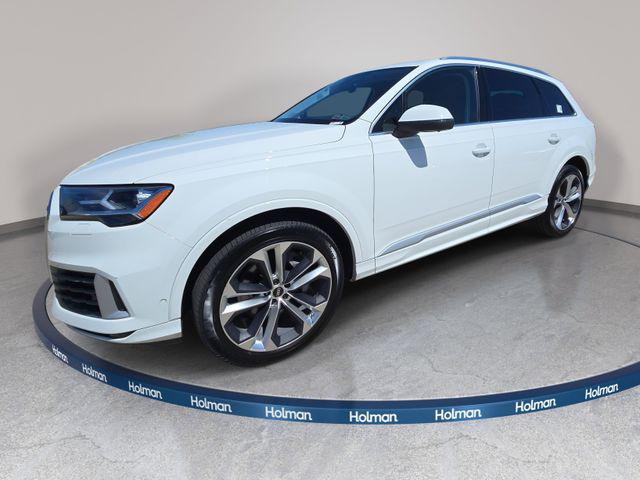 2023 Audi Q7 55 Premium Plus quattro Tiptronic's photo