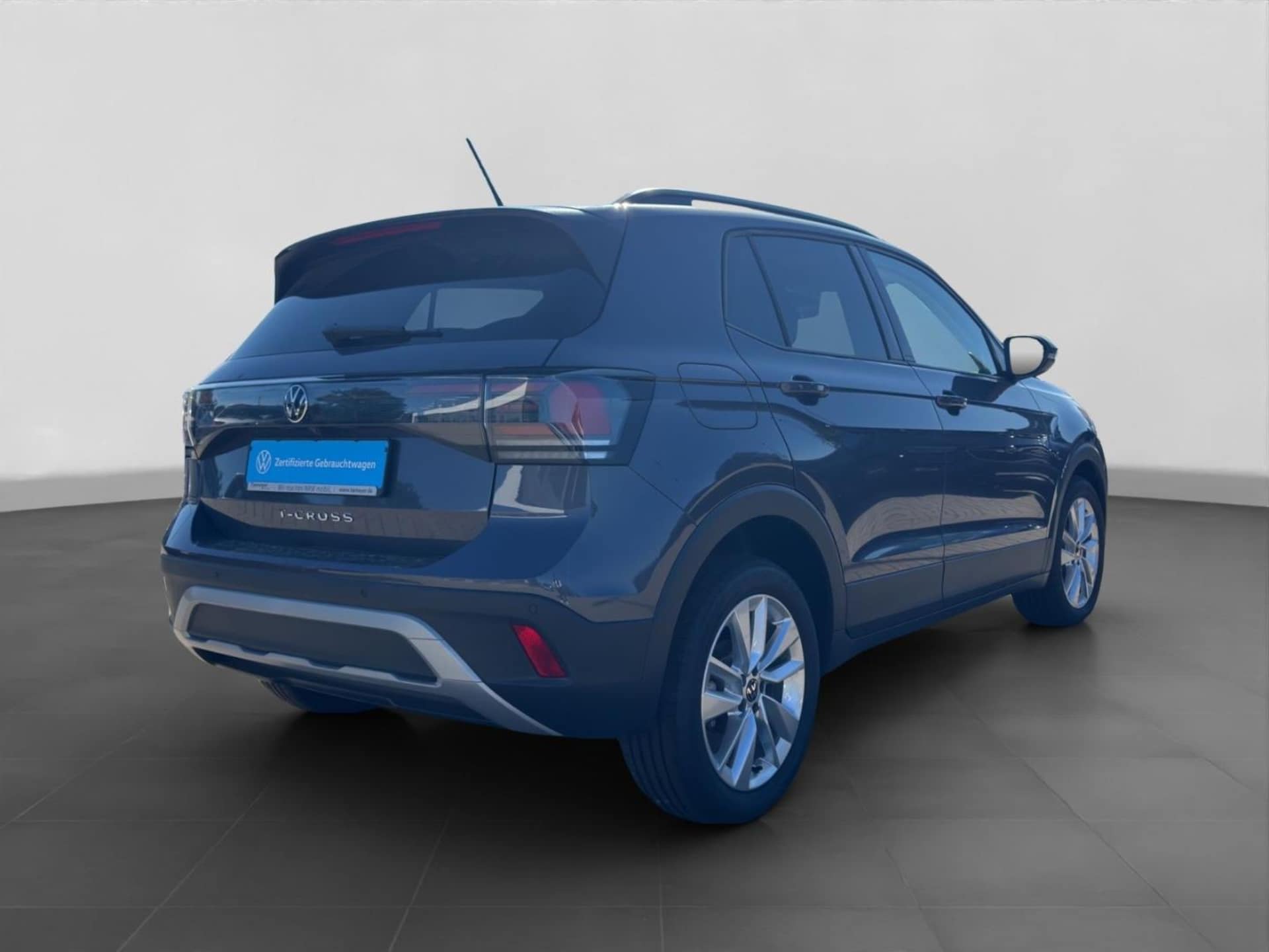 Volkswagen T-Cross Life