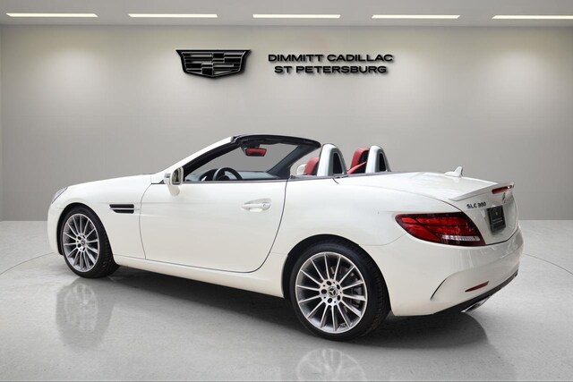 2020 Mercedes-Benz SLC 300