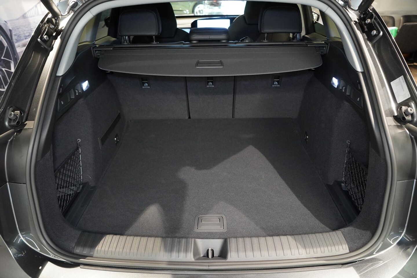 Image about Audi Q6 SUV e-tron e-tron