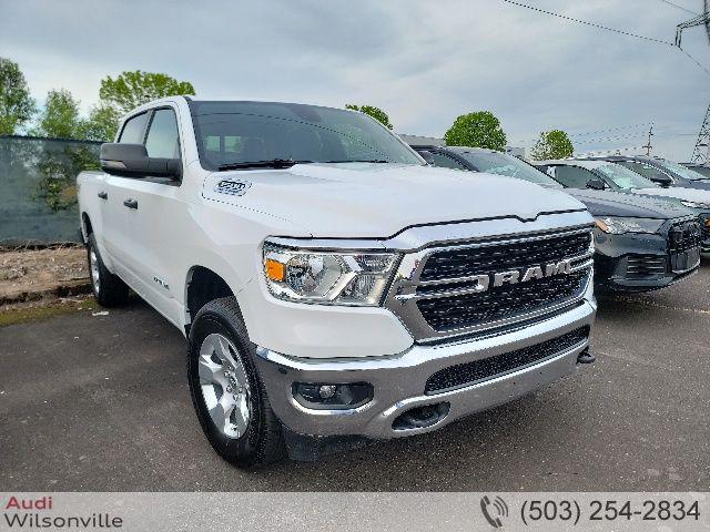 2024 RAM 1500 Big Horn/Lone Star 4x4 Crew Cab 5'7's photo