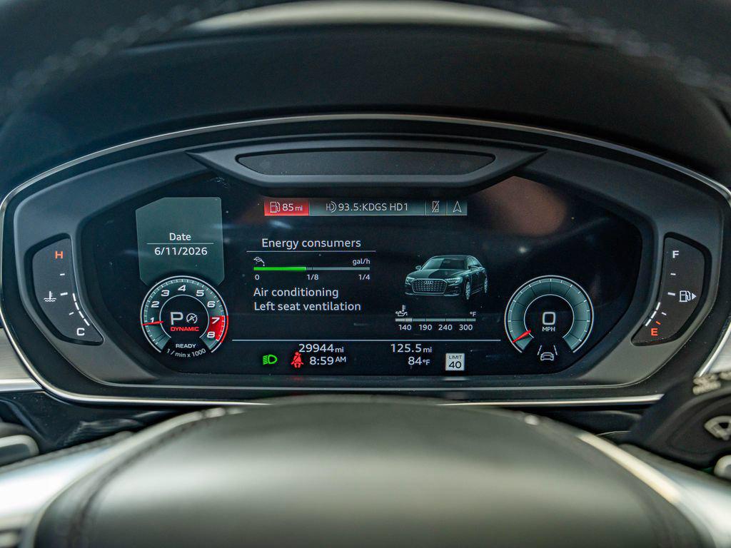 2022 Audi S8 Base - Photo 27
