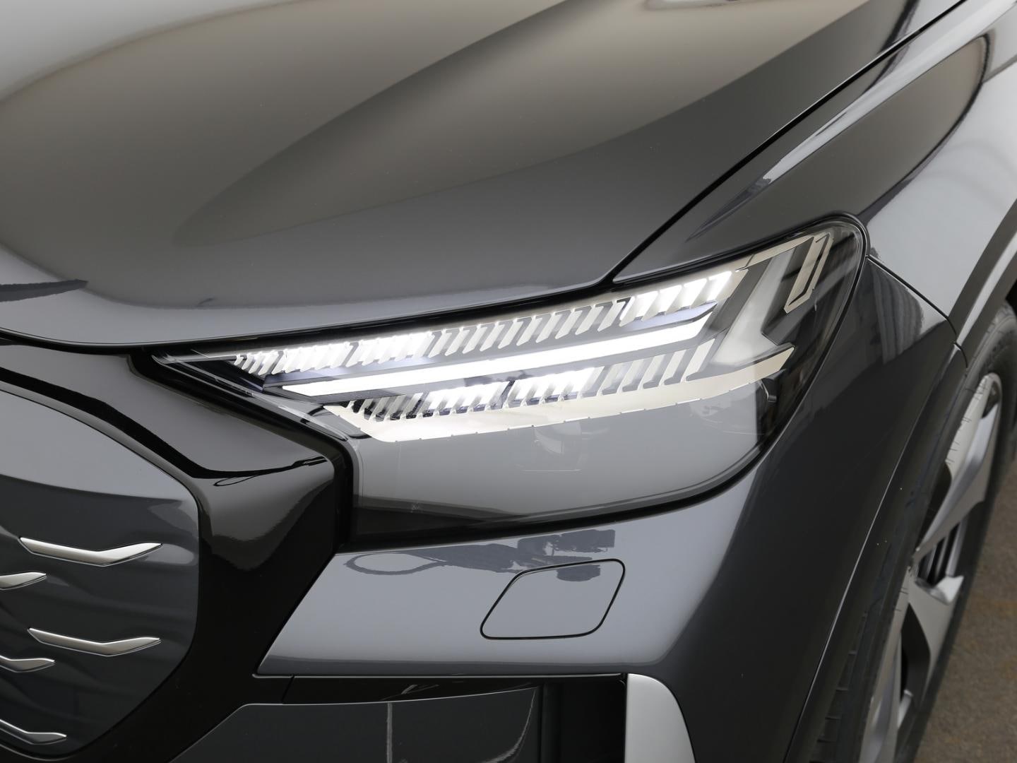 Bild über Audi Q4 Sportback e-tron e-tron quattro 220 kW - für weitere Informationen kontaktieren Sie den Audi Partner