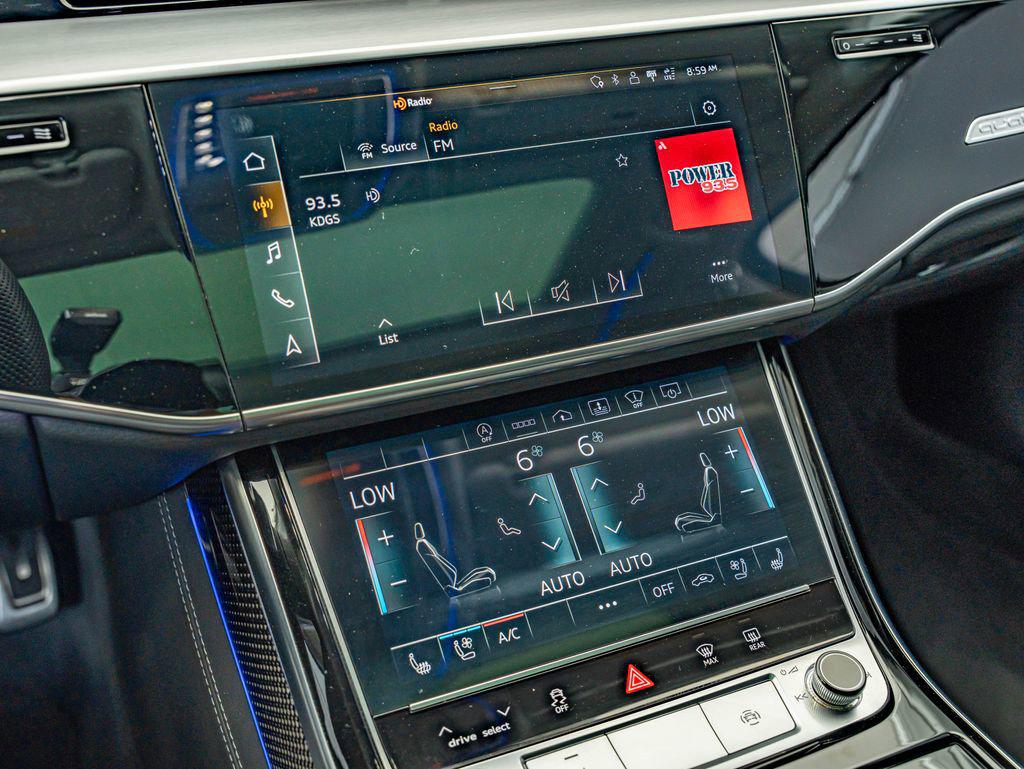 2022 Audi S8 Base - Photo 28