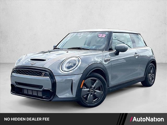 2022 MINI