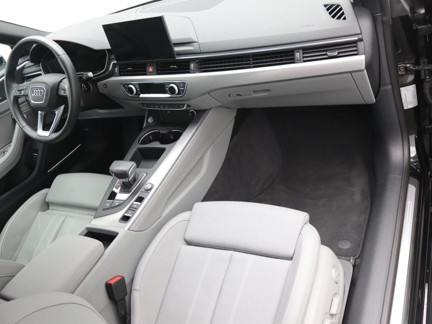 Bild über Audi A5 Cabriolet advanced 40 TDI S tronic - für weitere Informationen kontaktieren Sie den Audi Partner