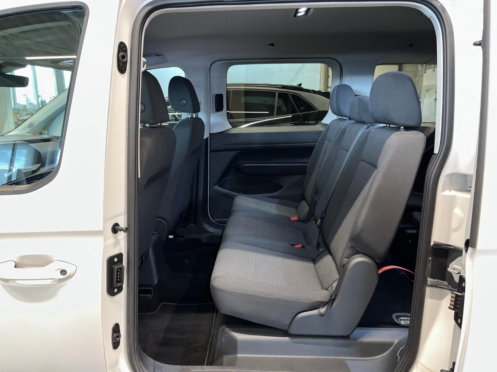 Volkswagen Caddy Maxi – Bild 12