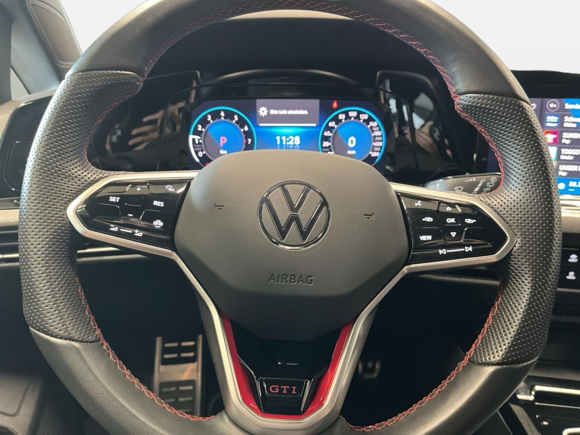 Volkswagen Golf GTI