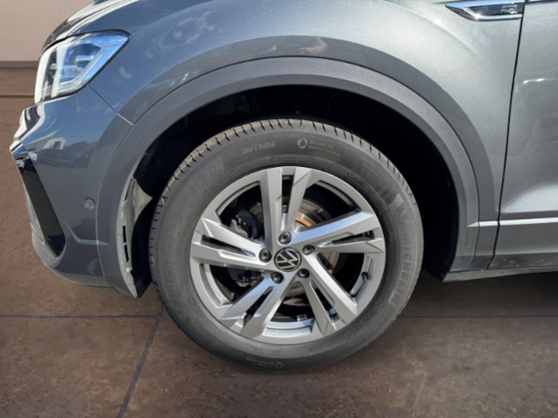 Volkswagen T-Roc R-Line